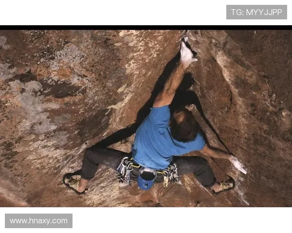 攀岩巨献：深入解析杭州攀岩队的默契与协作之道